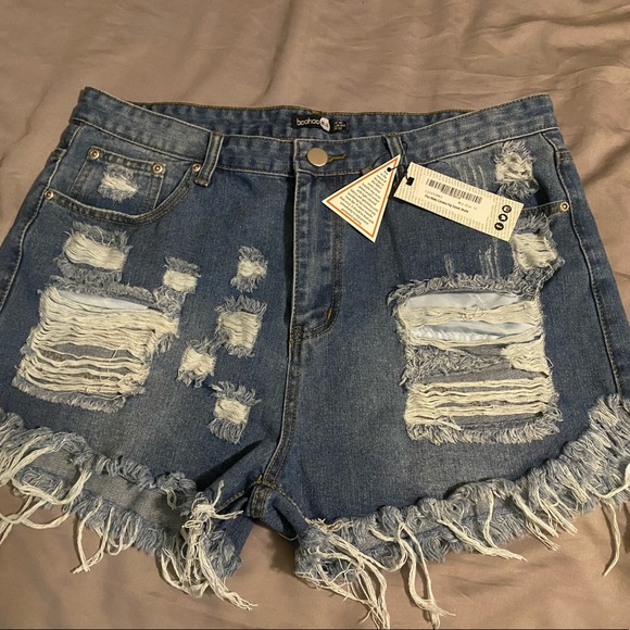 New distressed jean shorts/frayed hem. size 12. - Picture 1 of 6
